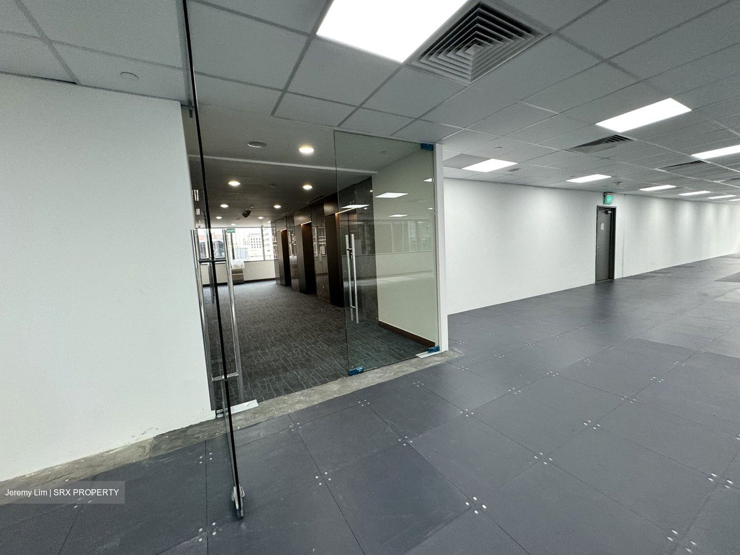 Odeon Towers (D7), Office #437340261